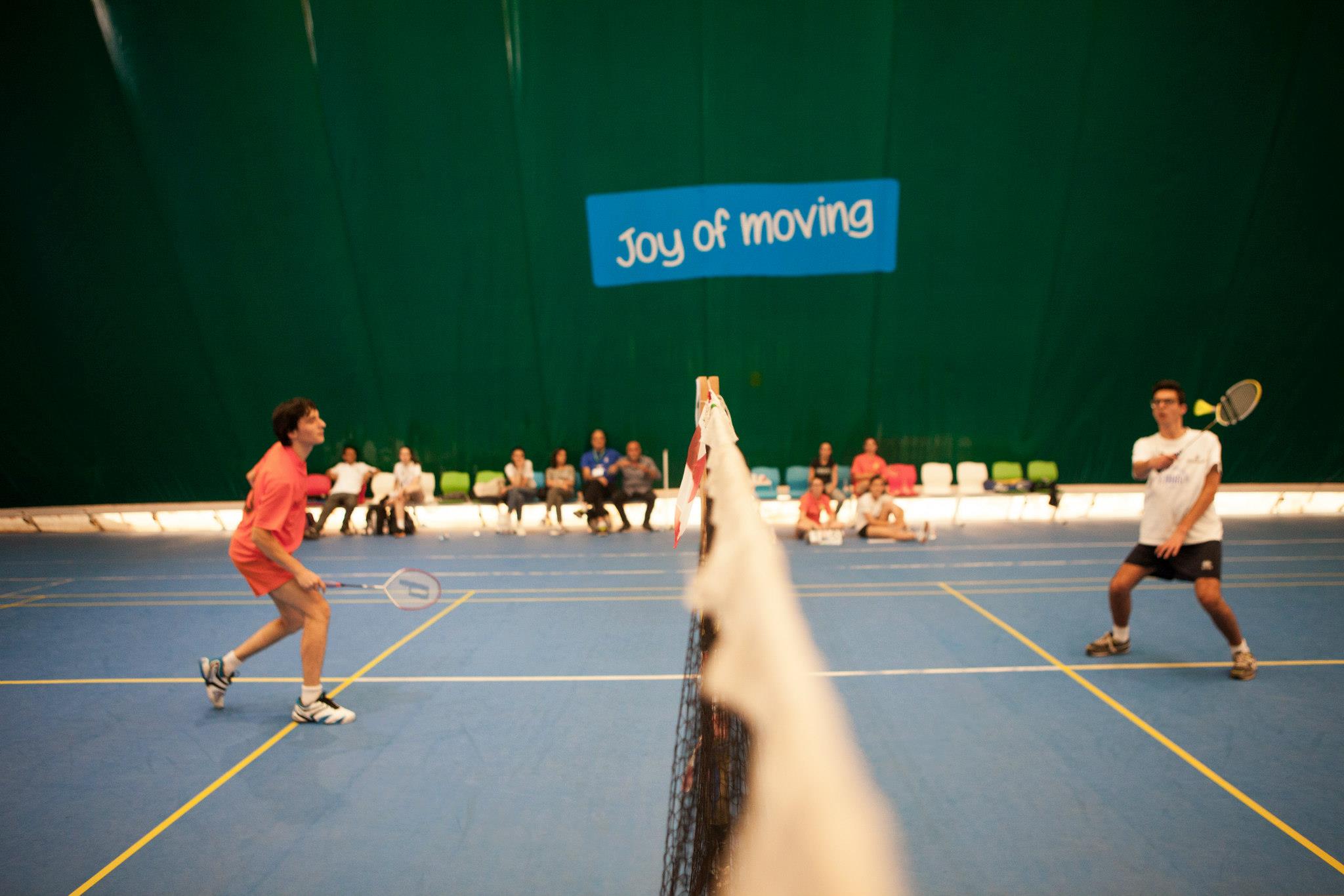 BADMINTON JOY OF MOVING