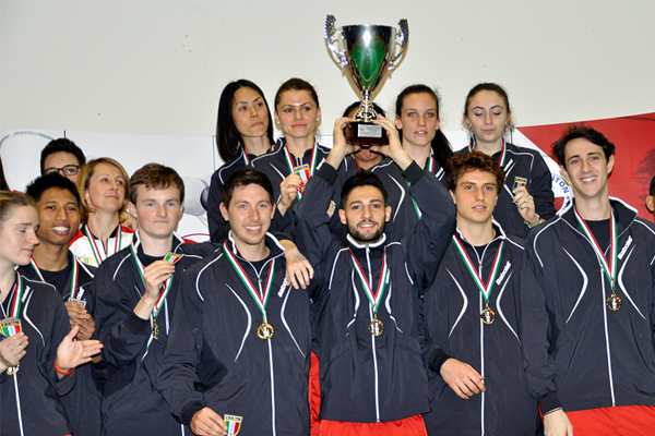 BCMilanoScudetto2015Coppa